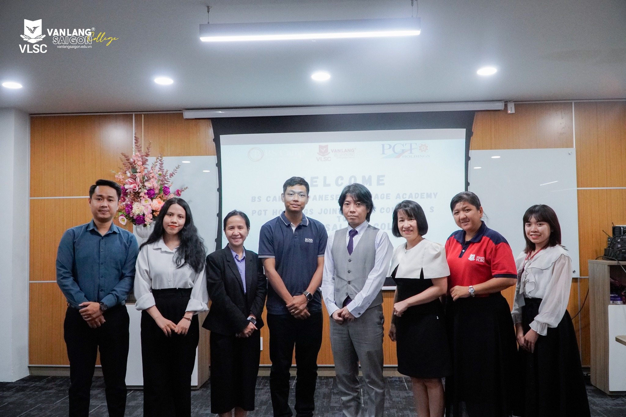 VLSC hân hạnh đón tiếp BS Camp Japanese Language Academy đến từ Myanmar và Công ty Cổ phần PGT Holdings đến tham quan Khu phức hợp giáo dục Văn Lang 
