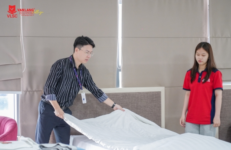 Quản trị khách sạn