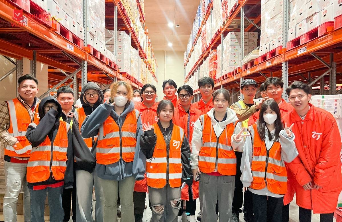 Ngành Logistics