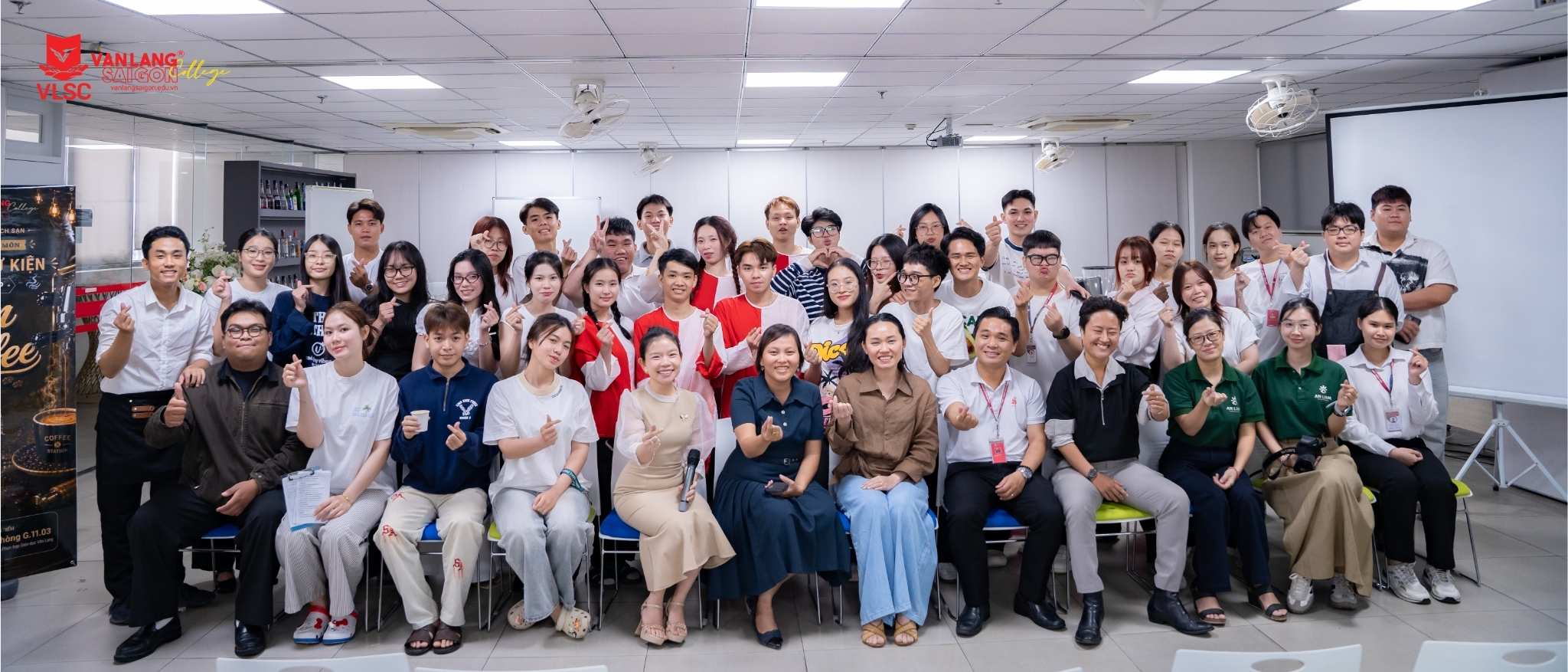 Cao đẳng Văn Lang Sài Gòn.