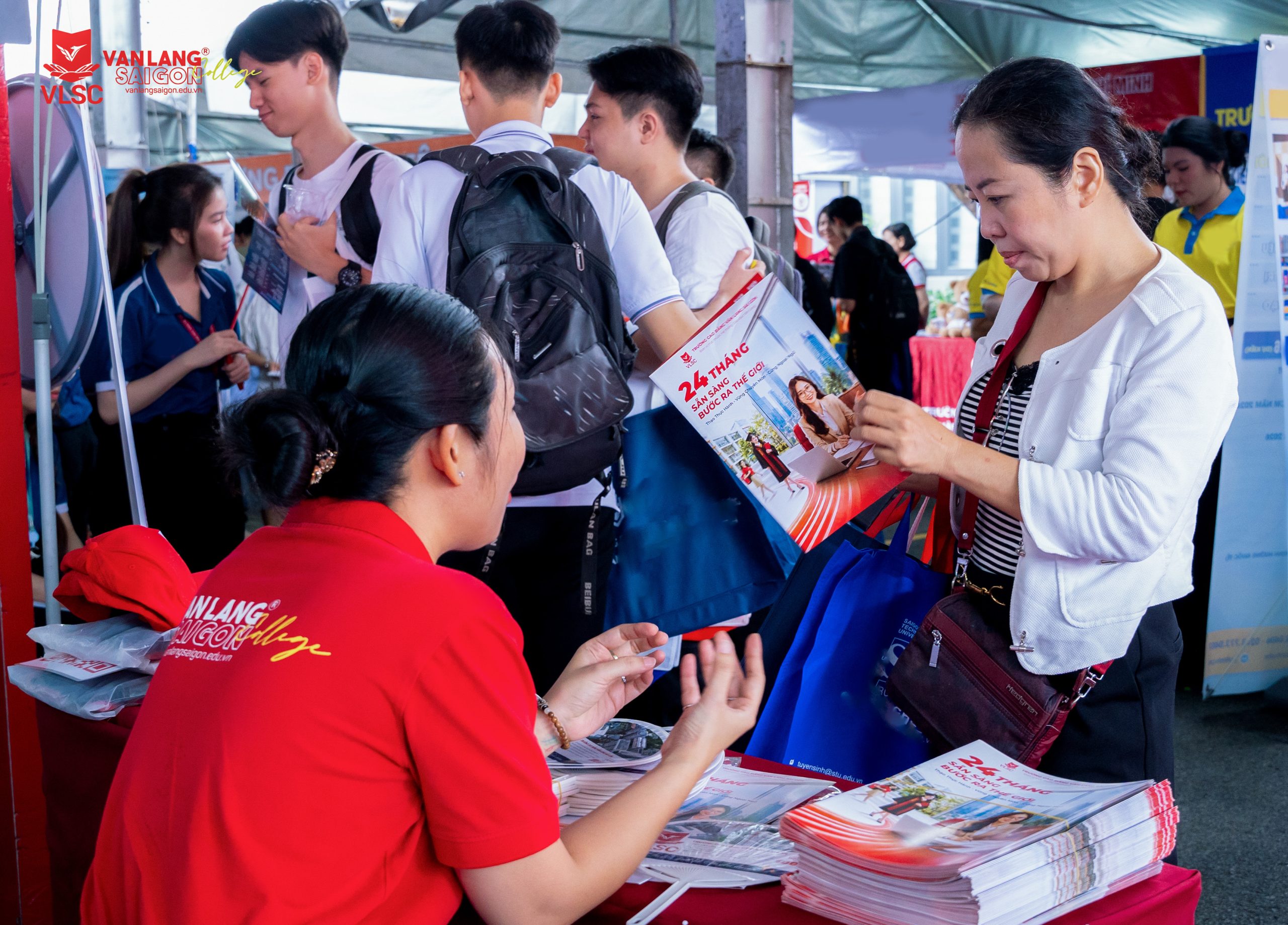 VLSC tham gia Ngày hội Lựa chọn Nguyện vọng 2026.
